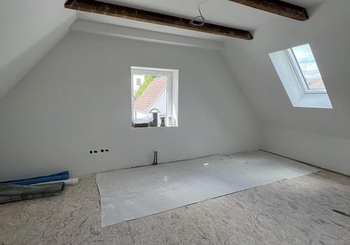 Schlafzimmer DG