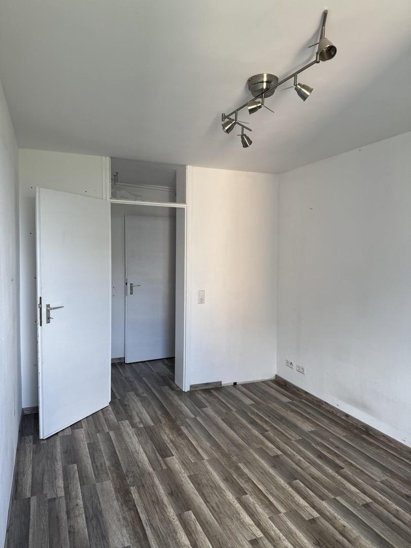 Büro / Kind