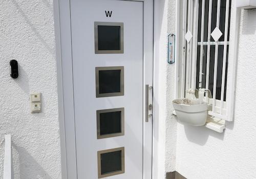     Separater Wohnungseingang