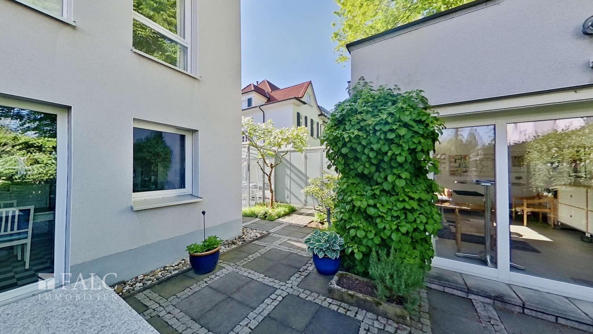 Nebengebäude Innenhof