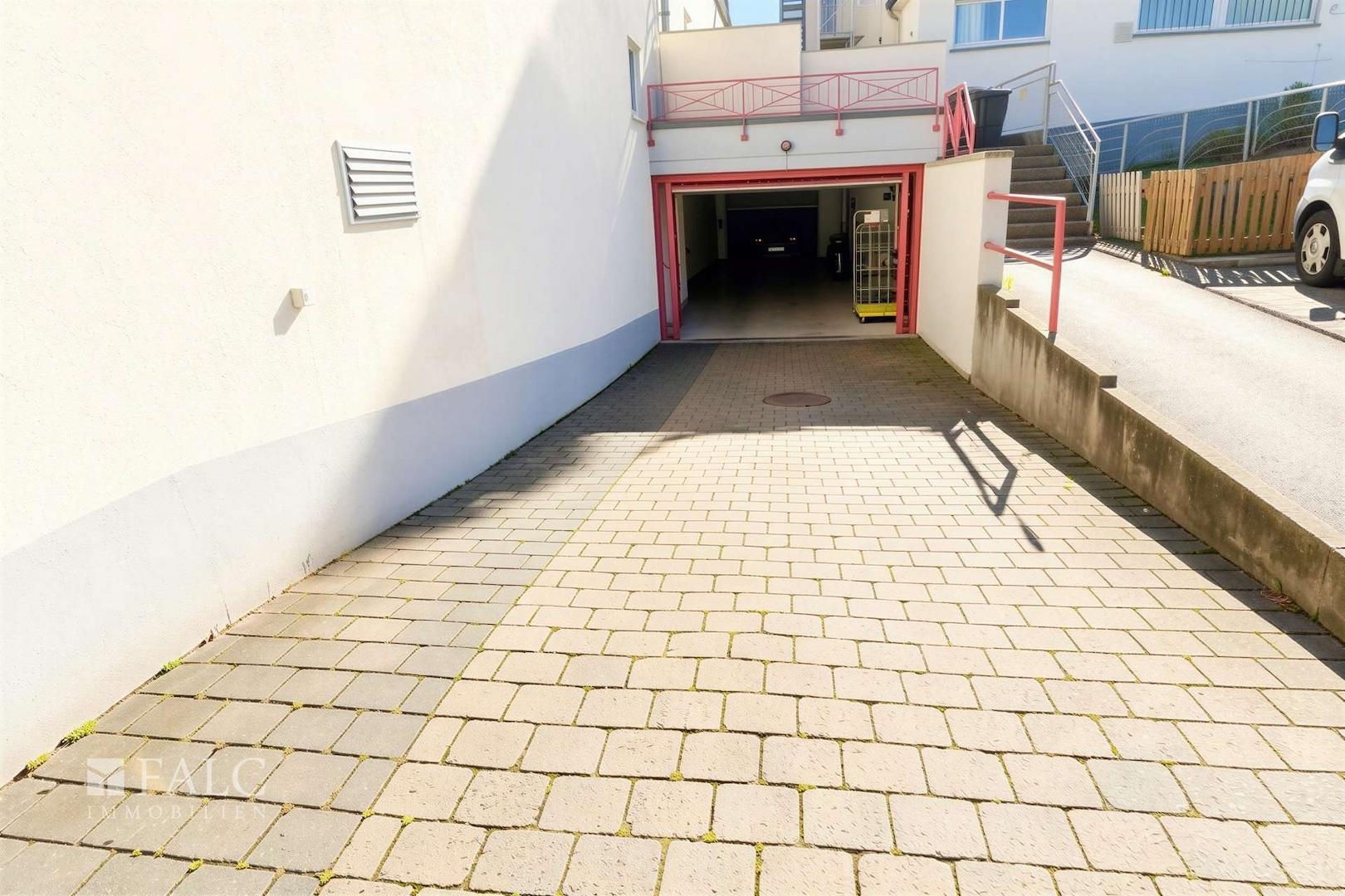 Tiefgarageneinfahrt 
