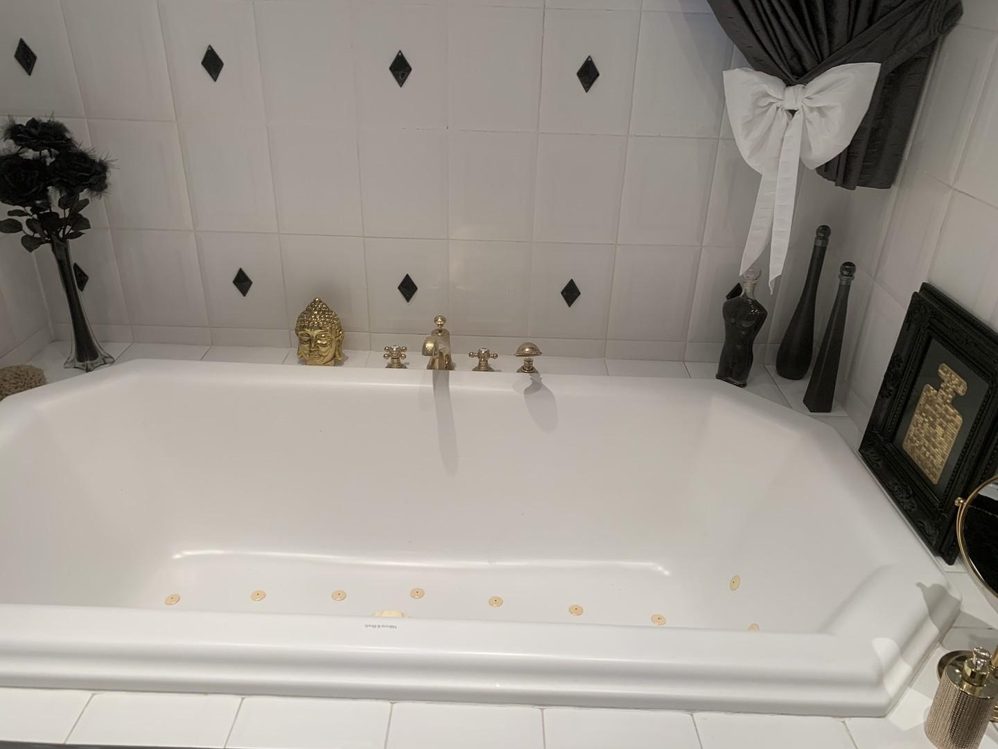 Whirlpoolwanne Erdgeschoss 