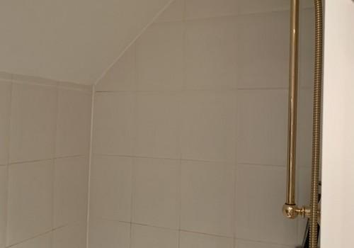 Dusche und WC 1. Stock 