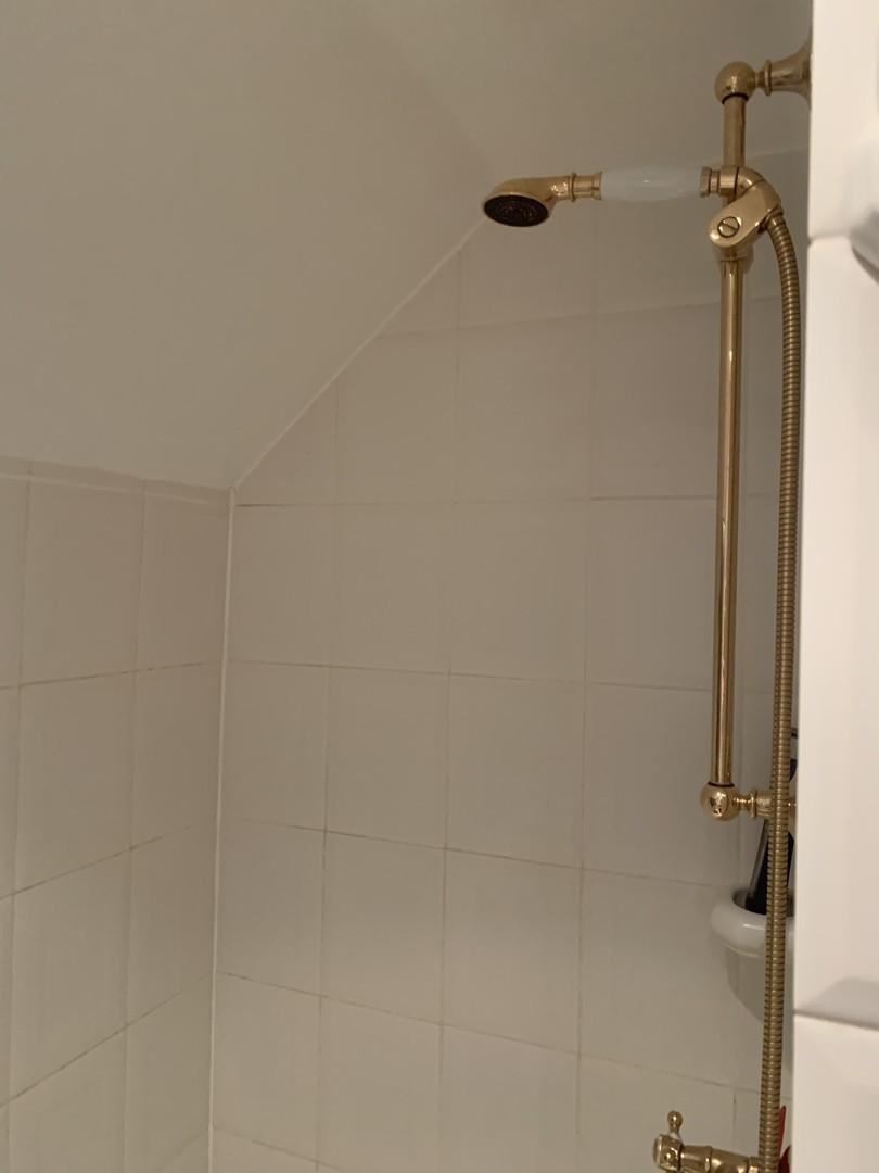 Dusche und WC 1. Stock 