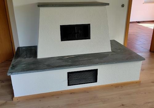 Speckstein verkleidet im Wohnz