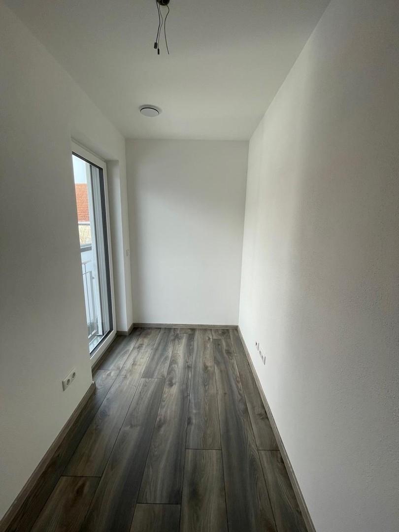 Büro/Umkleide OG