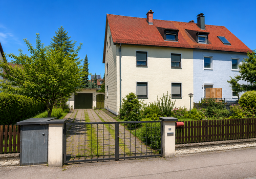 Straßenansicht