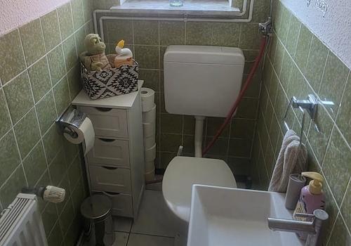 Gäste WC OG