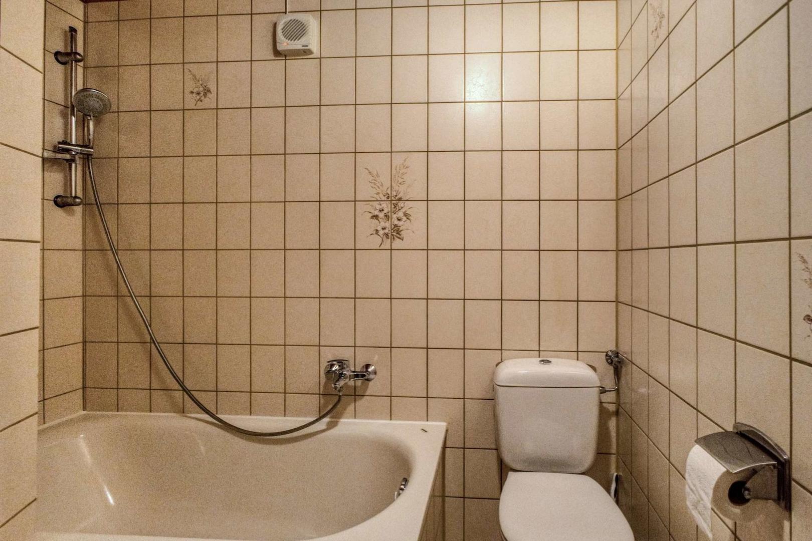 Einliegerwohnung - Bad
