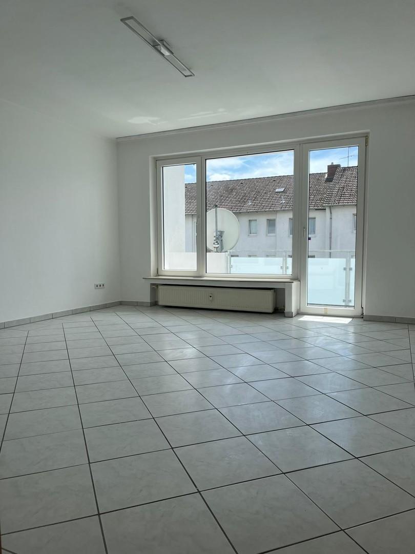 Wohnzimmer frisch renoviert