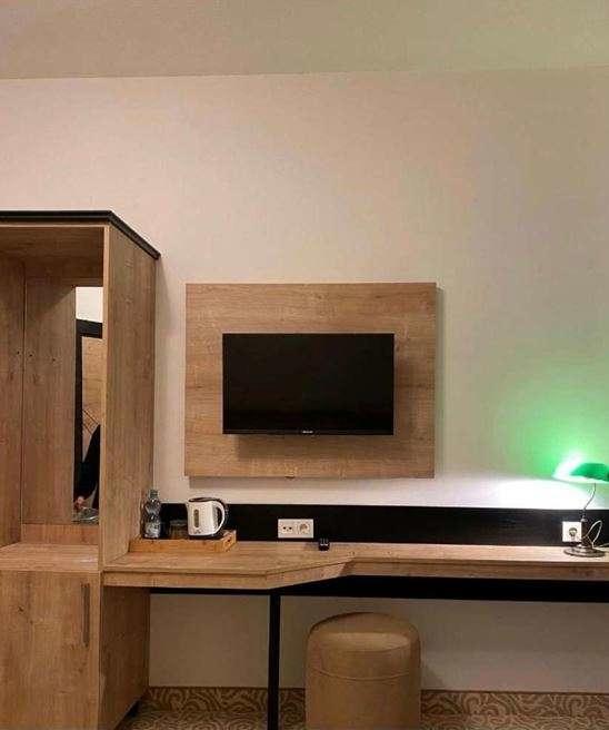 TV in jedem Gästezimmer