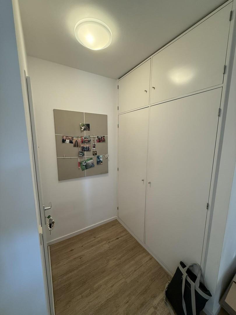 Einbauschrank im Eingang