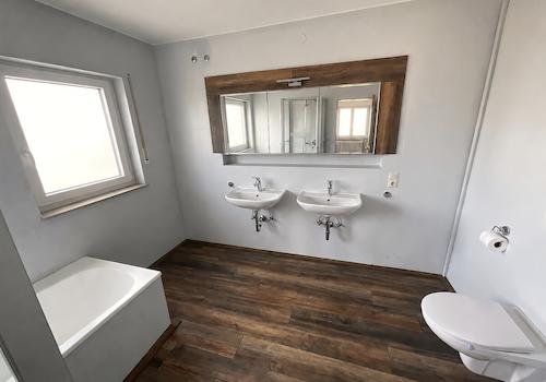 Badezimmer_www.villingen.immobilien
