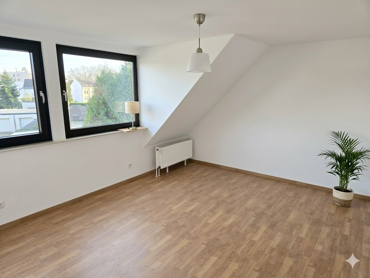 Wohnraum mit viel Tageslicht
