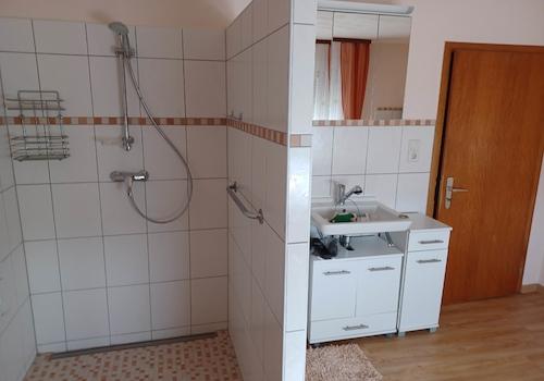 Dusche OG