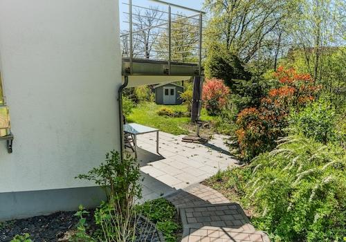 Außenansicht_Garten