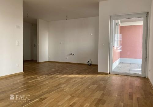 Wohnzimmer mit Küchenbereich