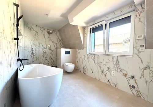 Badezimmer DG