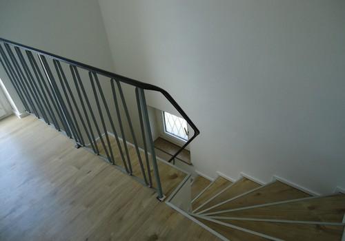 Treppe Ansicht vom 1.OG zum EG