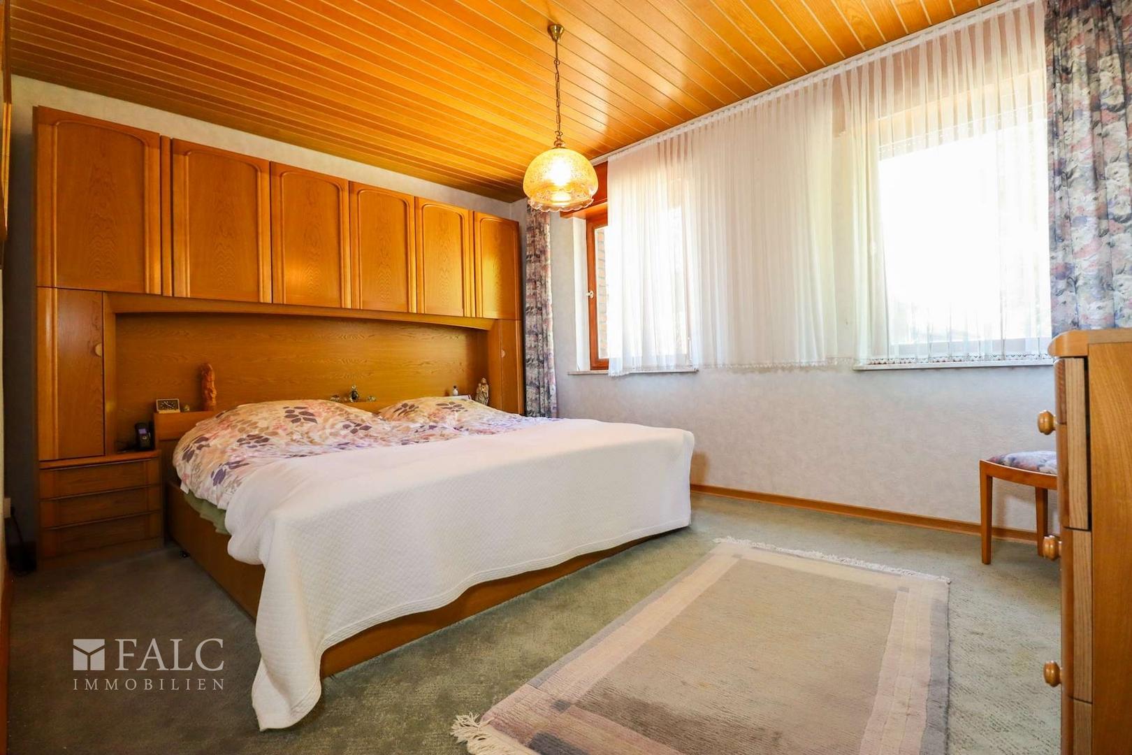 Schlafzimmer OG