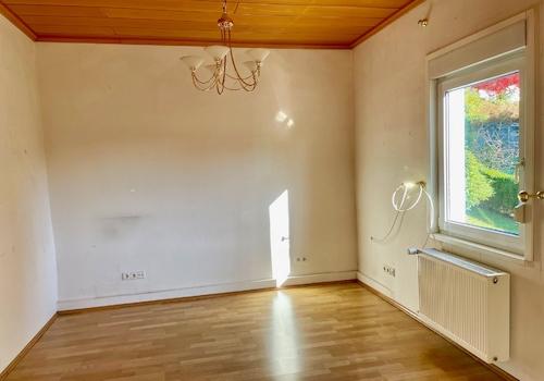 Zimmer (EG)