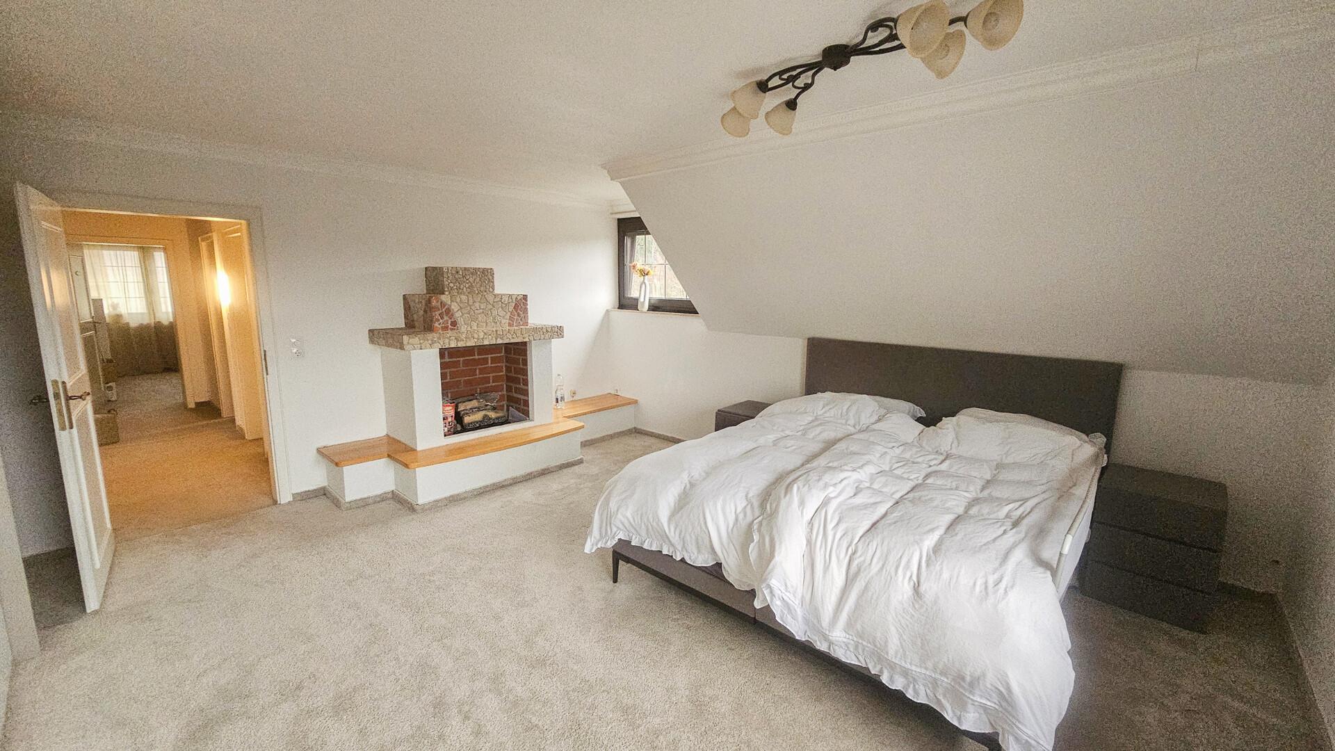 Elternschlafzimmer OG