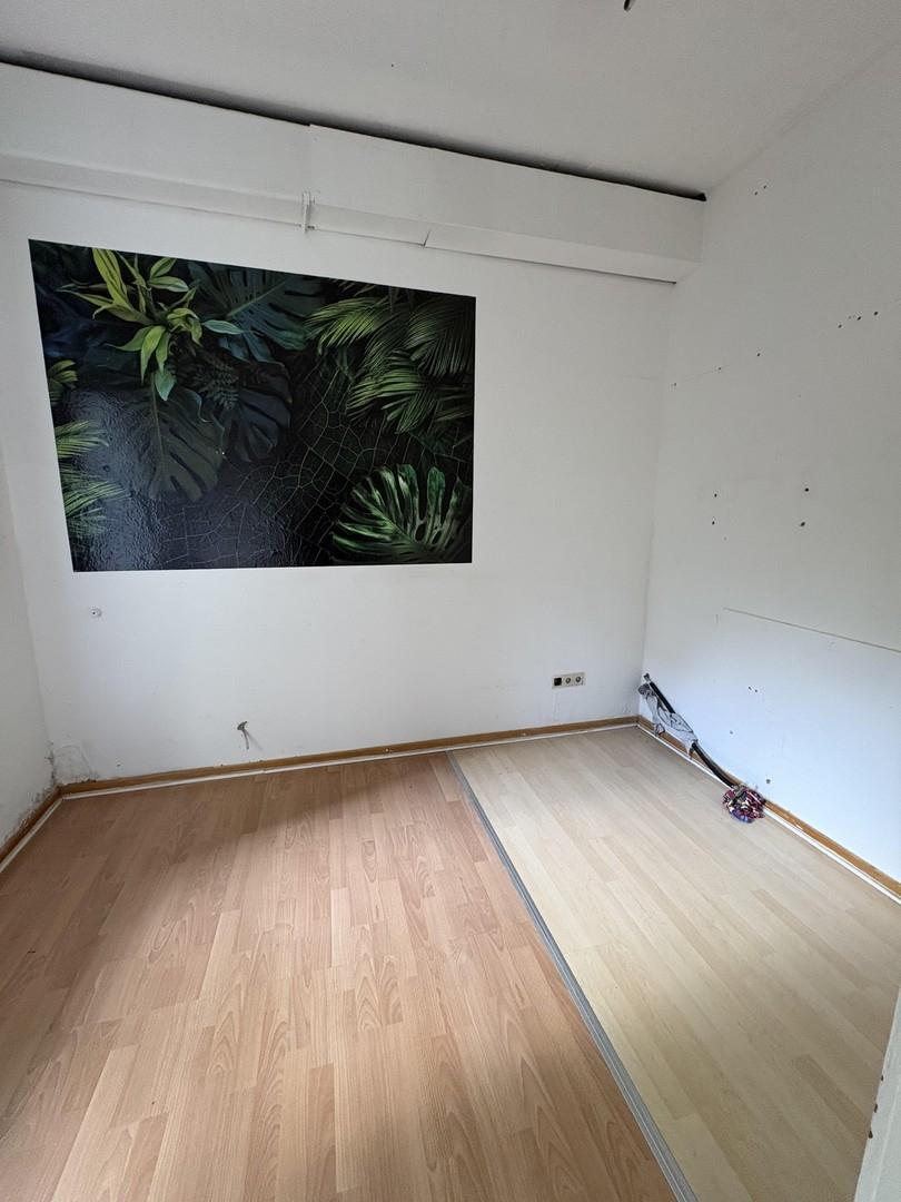 Gewerbeeinheit 2