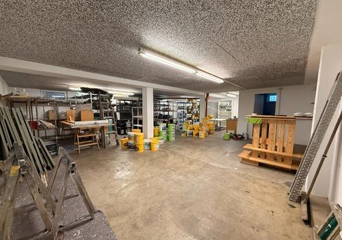 Lager/ Werkstatt