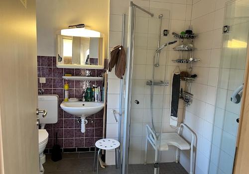 Badezimmer EG