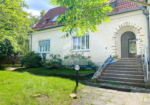 Neu
