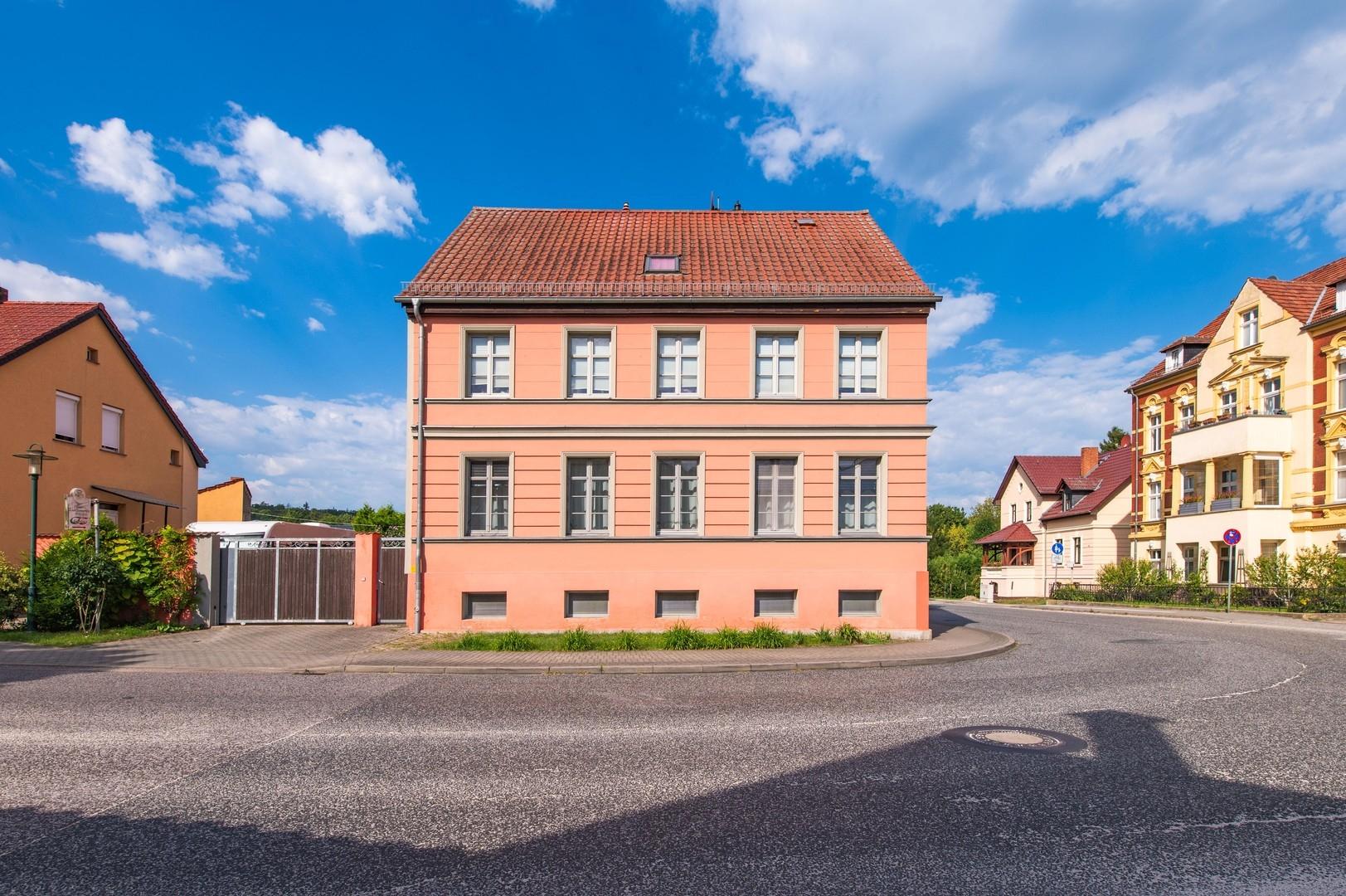Mehrfamilienhaus / Ansicht 2
