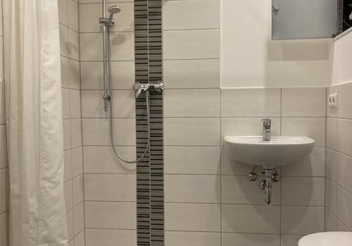 Beispiel Bad mit Dusche