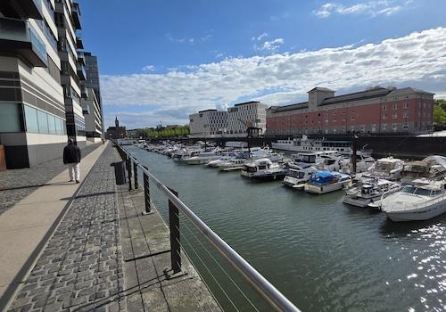 Rückseite der Rheinhafen