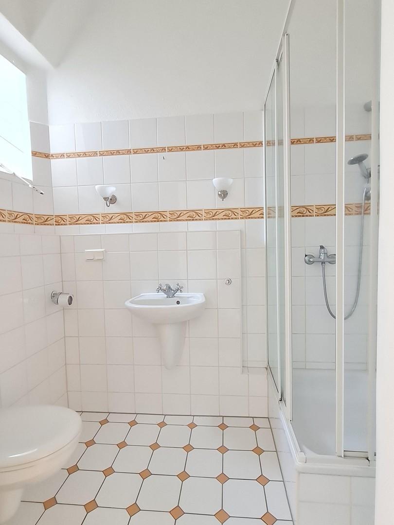 Badezimmer 2