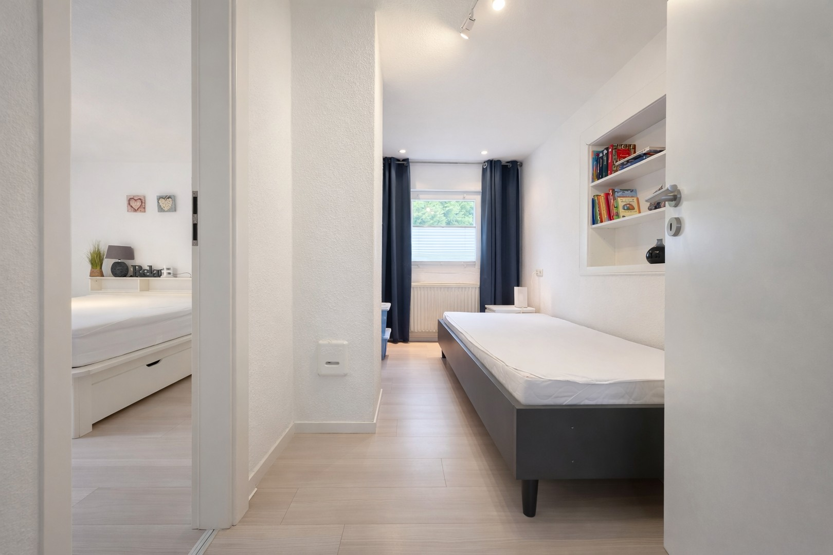Durchgangszimmer zum großen SZ