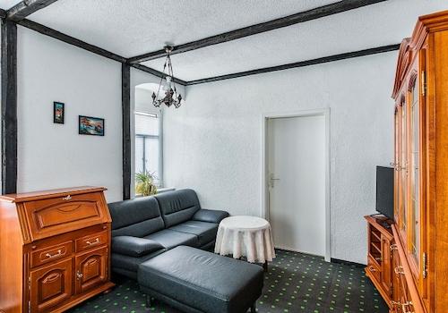 EG 1RWE Wohn-u Schlafzimmer