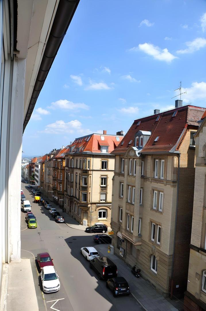 AUSBLICK aus dem Fenster 