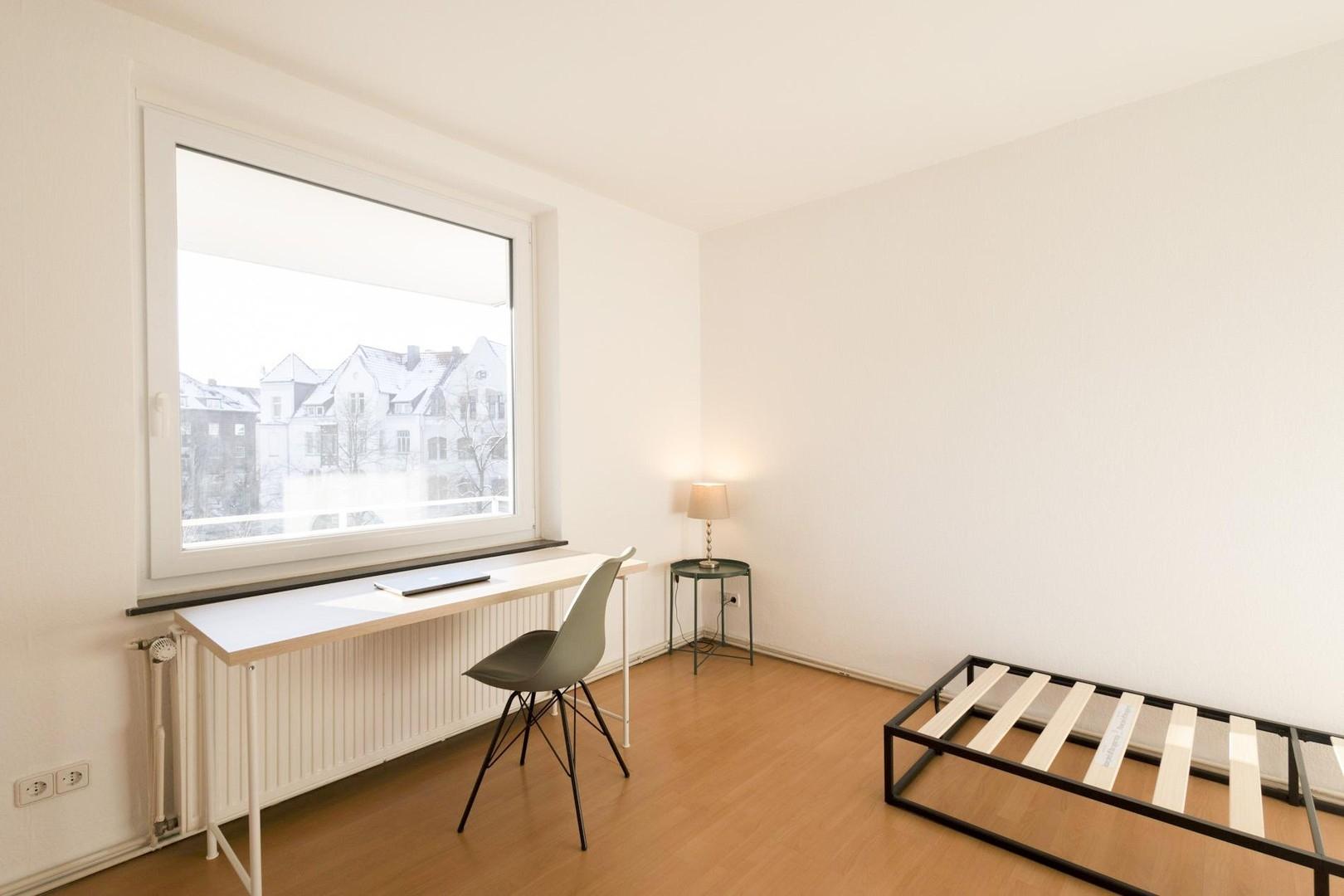 Zimmer 1 von 3