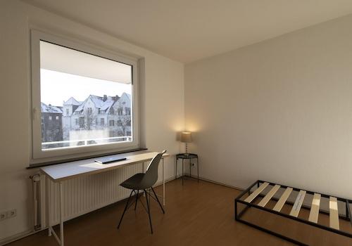 Zimmer (14 qm)
