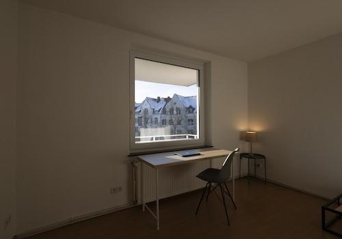 Zimmer (14 qm)