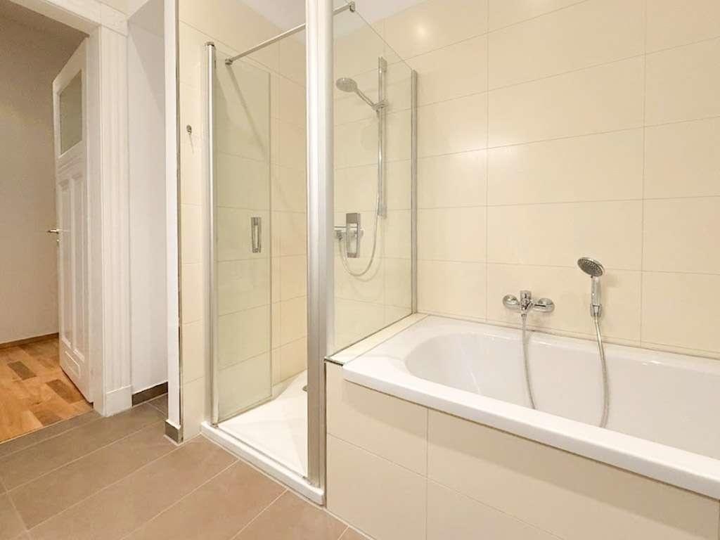 Wanne/Dusche