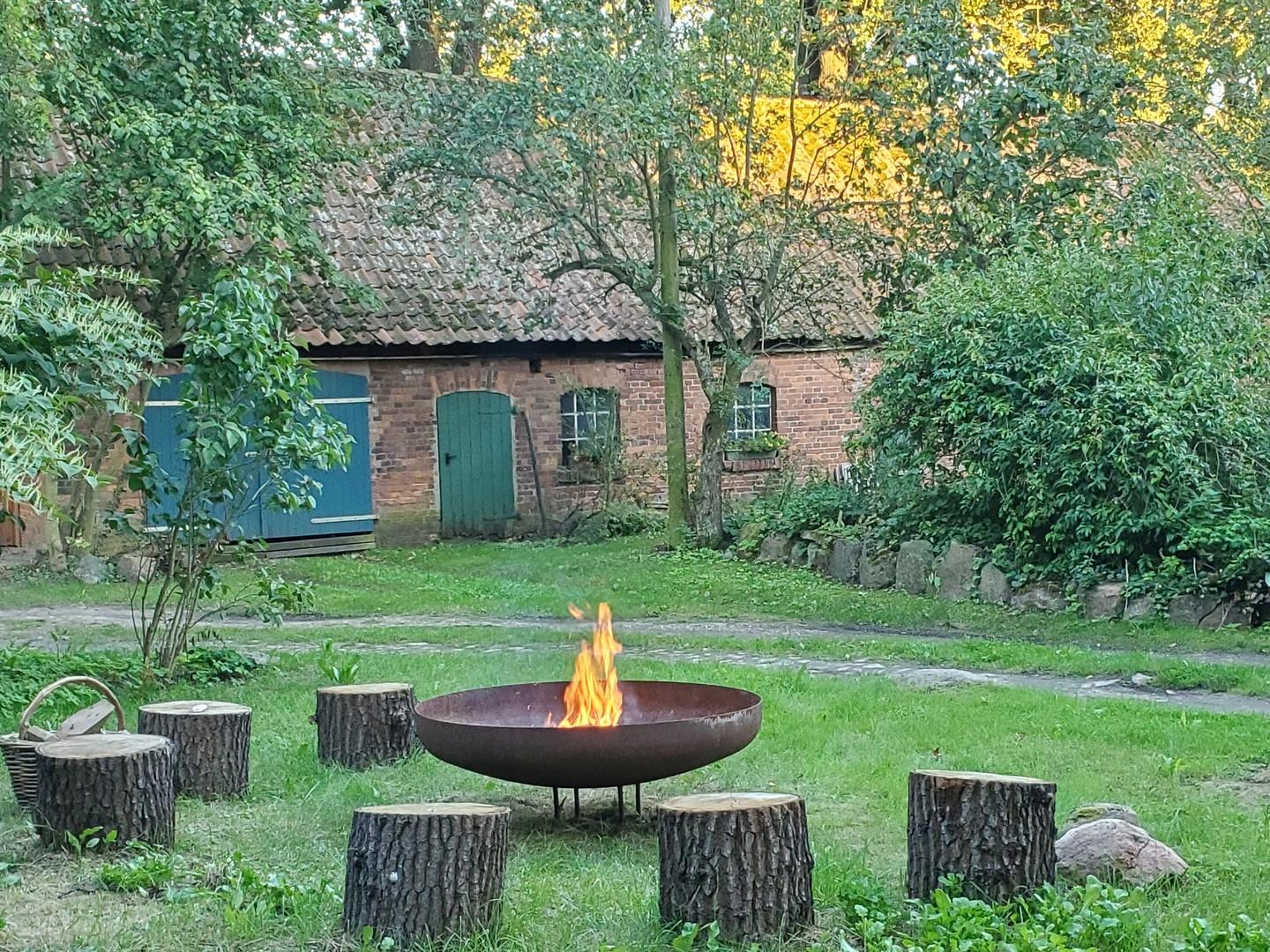 Feuerstelle / Stall