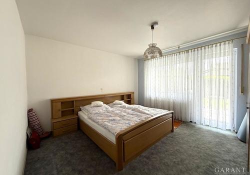 Schlafzimmer EG