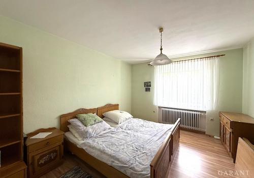 Schlafzimmer EG
