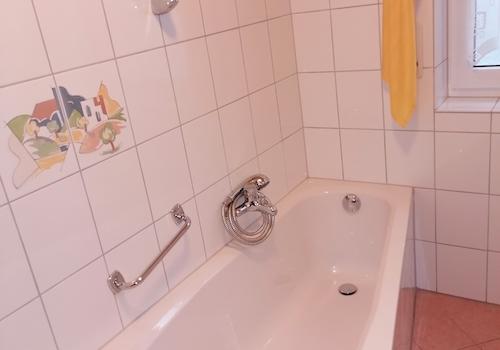 Badezimmer 1