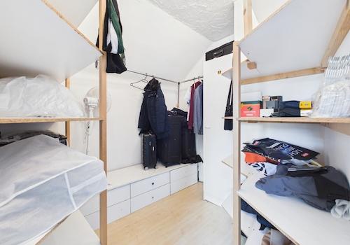 Ankleide im Schlafzimmer
