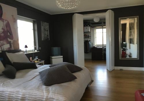 Zimmer 1  (OG)