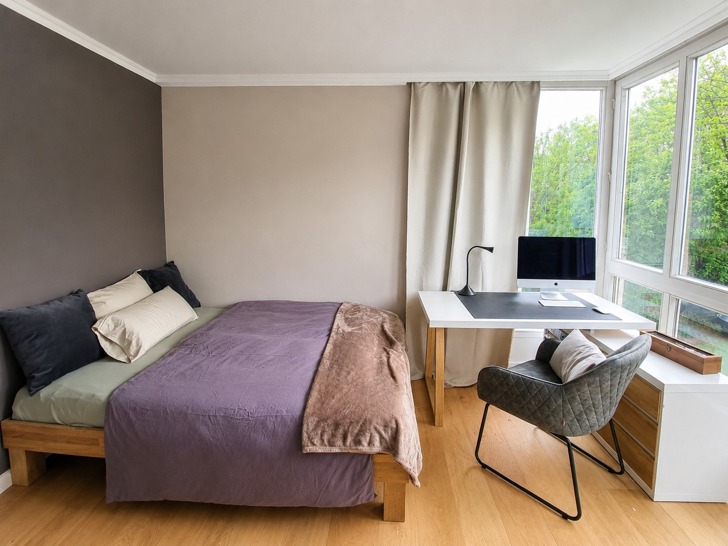 Schlafzimmer 2