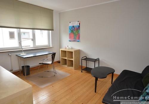 Arbeitszimmer