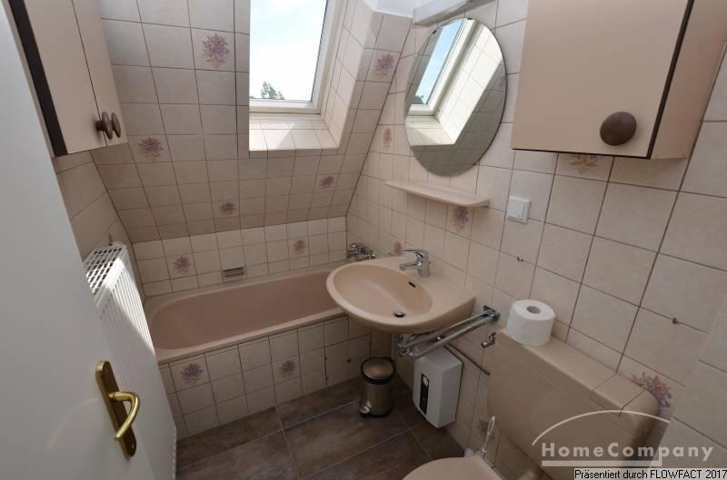Badezimmer-Wanne
